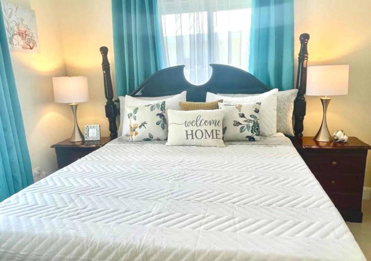 Seashore Vacation Home, Oceanpointe, Lucea, Jamaica Екстериор снимка