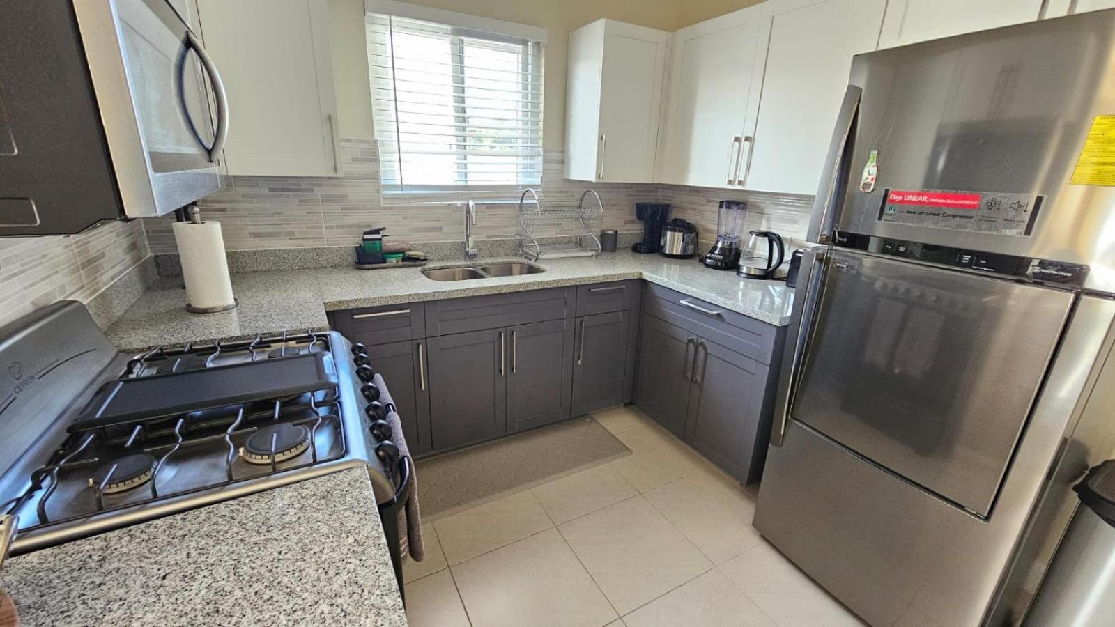 Seashore Vacation Home, Oceanpointe, Lucea, Jamaica Екстериор снимка